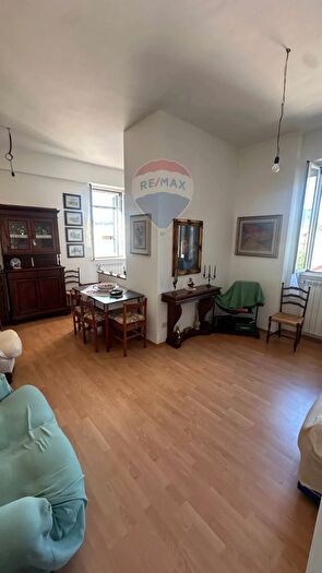 Appartamento bilocale in vendita in Via Lazio, Foligno