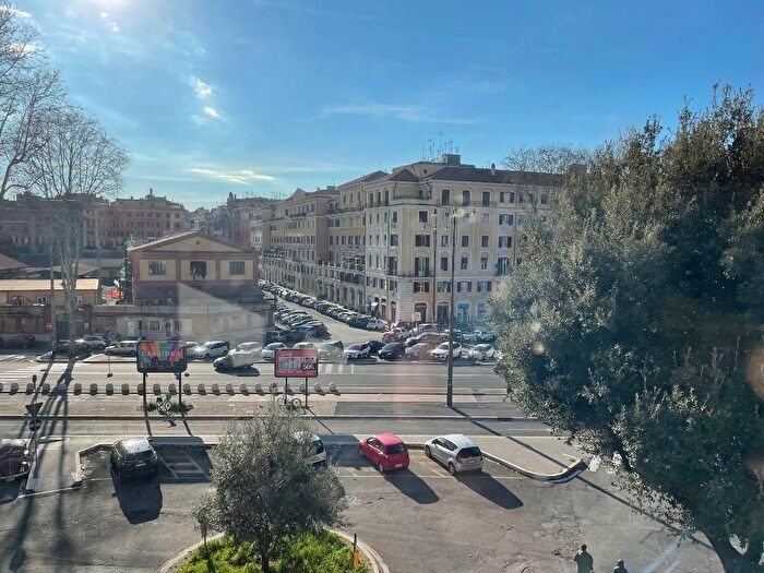 Appartamento bilocale in affitto in Via Silvio Pellico, Mazzini Delle Vittorie, Roma