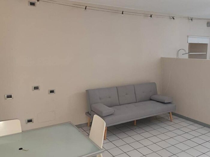 Appartamento monolocale in affitto in Via Roero, Tribunale, Asti
