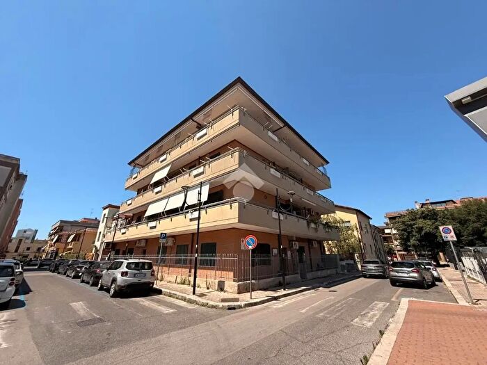 Appartamento quadrilocale in vendita in Via a Rossetti, Aprilia