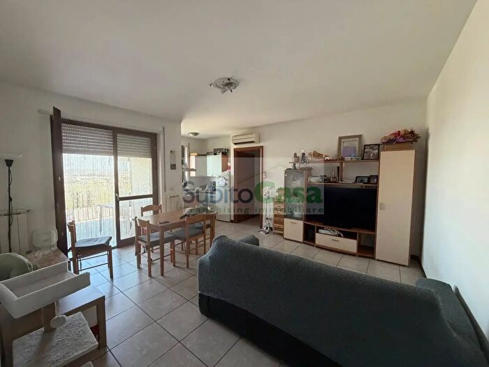 Appartamento trilocale in affitto in Via Papa Giovanni Paolo Secondo, Chieti
