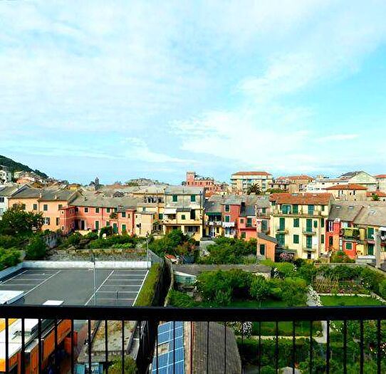 Appartamento trilocale in affitto in Centro, Levanto