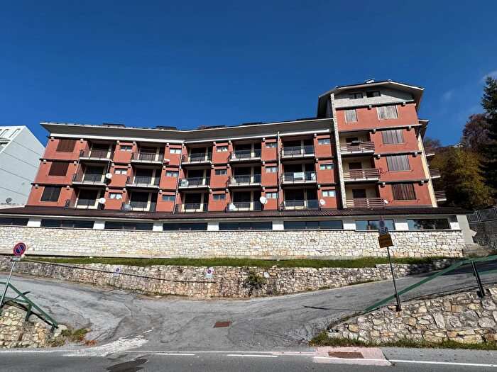 Appartamento trilocale in vendita in Via Galassia, Frabosa Sottana