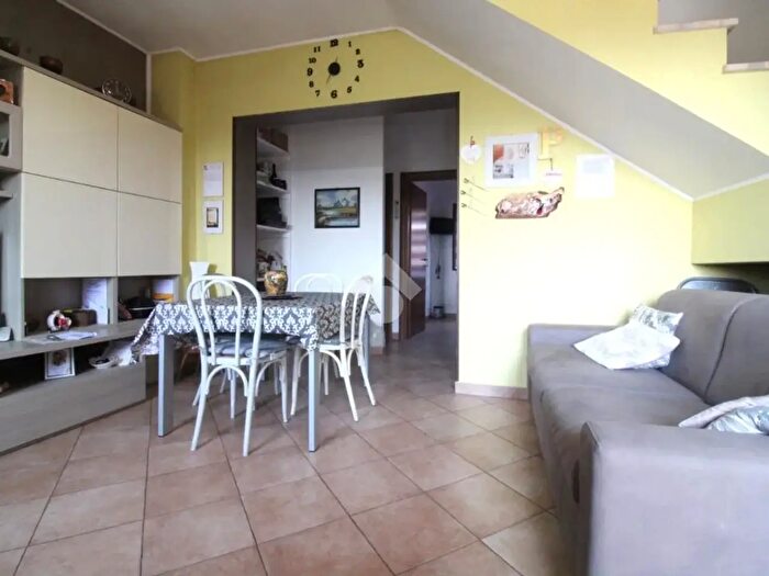 Casa trilocale in vendita in Contrada Monteverde, Vinchiaturo