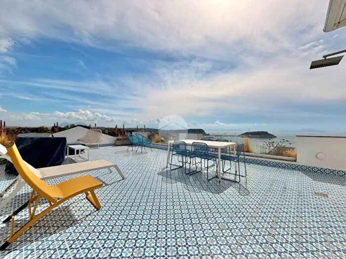 Casa monolocale in vendita in Via SGennaro Agnano, Pozzuoli