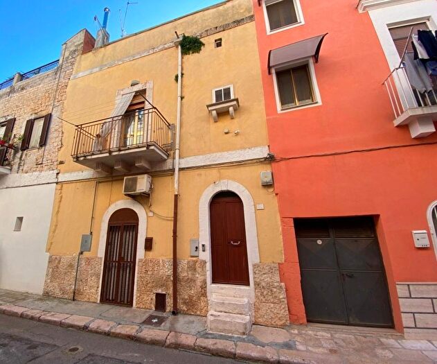 Appartamento trilocale in vendita in Via Rivoli, Casamassima