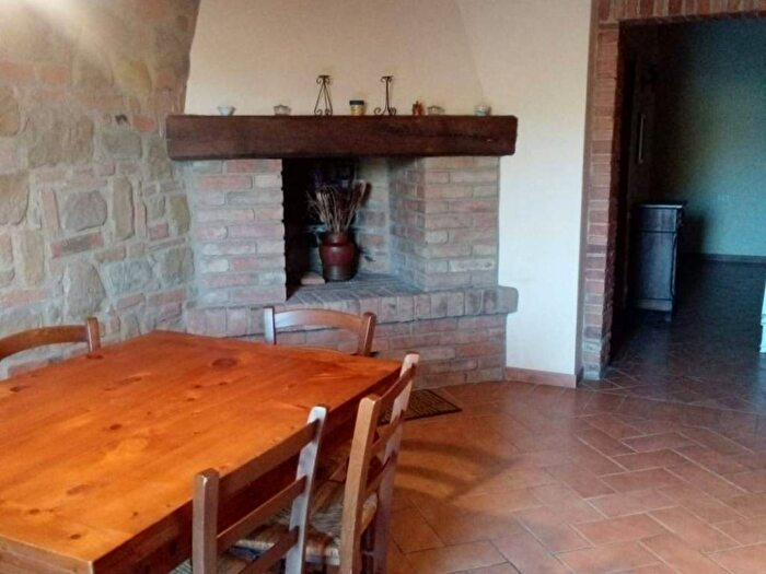 Appartamento trilocale in affitto in Castelfiorentino