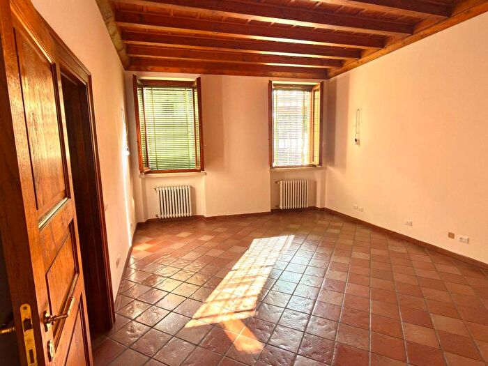 Appartamento bilocale in affitto in Via Settembre, Centro, Mantova