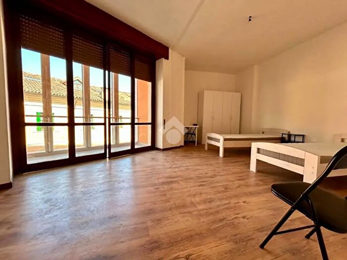 Appartamento con 5 locali in vendita in Via Giuseppe Verdi, Rovigo