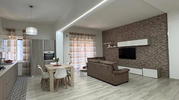 Appartamento quadrilocale in vendita in Cosenza