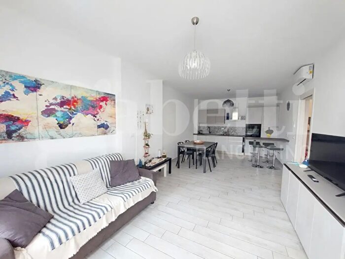 Appartamento trilocale in vendita in Via Legnano, Alba Adriatica