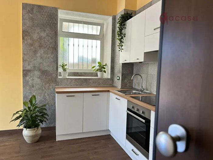 Appartamento bilocale in vendita in Via Candelai, Palermo