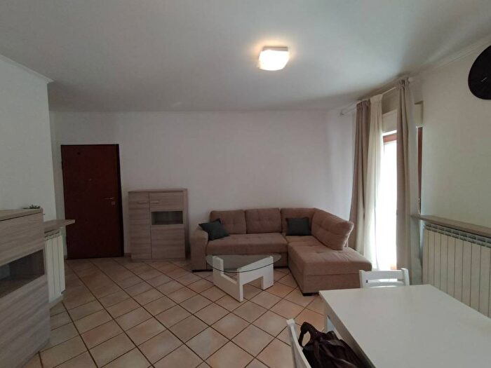 Appartamento trilocale in affitto in VIA SENTIERO DELLE ROSE, Centro, Grottaferrata