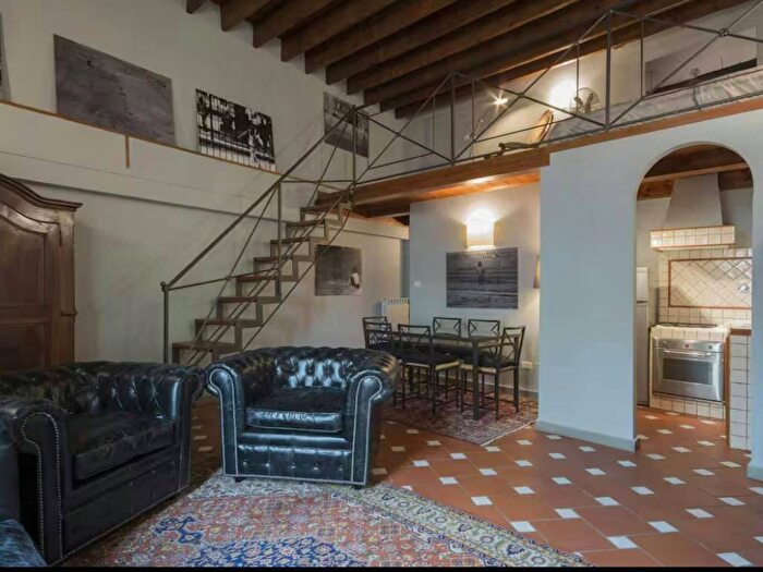 Appartamento trilocale in affitto in Via Ghibellina, Santa Croce, Firenze