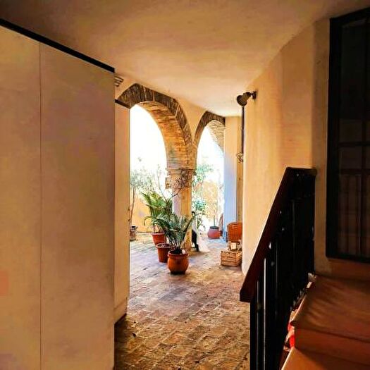 Appartamento con 6 locali in vendita in Via Nolfi, Fano