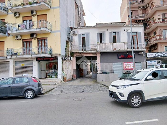 Appartamento trilocale in affitto in Via Roma, Piazza Primavera Passariello, Pomigliano dArco