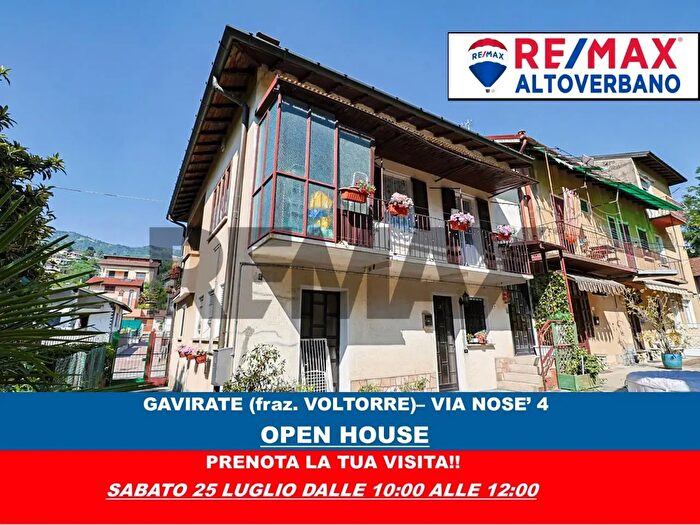 Appartamento trilocale in vendita in Via Nosè, Gavirate