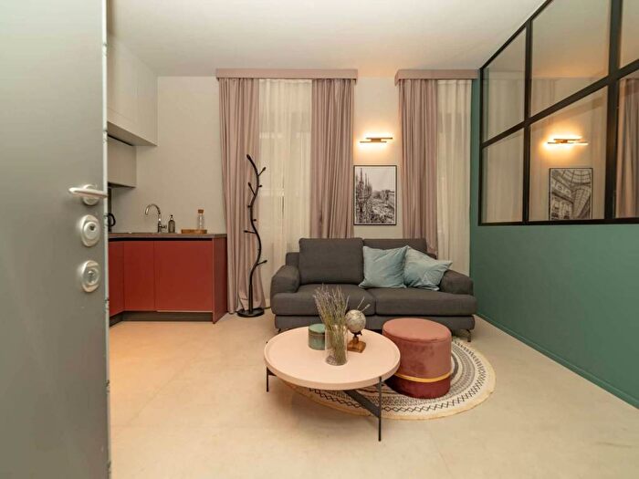 Appartamento monolocale in affitto in Via Felice Casati, Buenos Aires, Milano