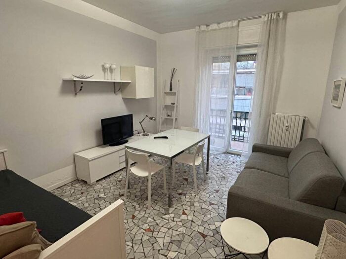 Appartamento bilocale in affitto in Via Padova, Crescenzago, Milano