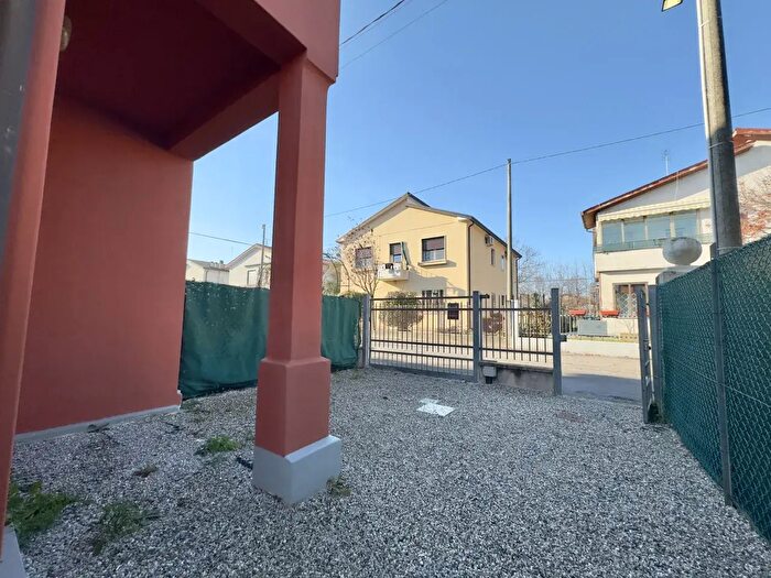 Casa quadrilocale in vendita in Padova