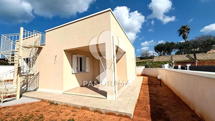 Casa trilocale in vendita in Balestrate