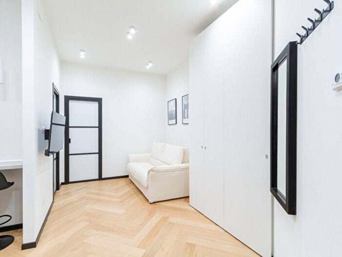 Appartamento bilocale in affitto in Via Molino delle Armi, Ticinese, Milano