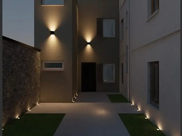 Casa quadrilocale in vendita in Piazza Quattro Novembre, Flero