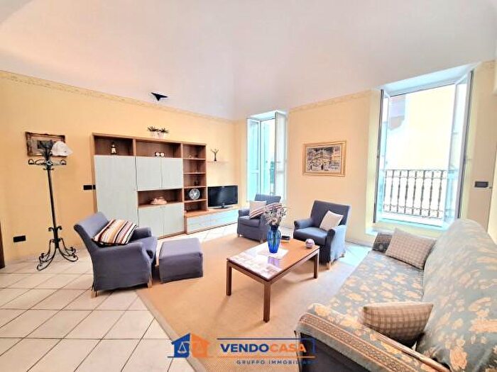 Appartamento quadrilocale in vendita in Via Renato Boragine, Loano