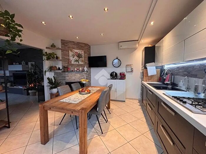 Appartamento quadrilocale in vendita in Via Nicolo Zeno, BellariaIgea Marina