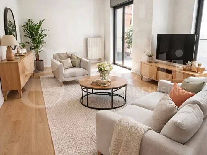 Appartamento quadrilocale in vendita in Via Timavo, Barletta