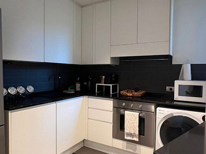 Appartamento trilocale in affitto in Centro, Mariano Comense