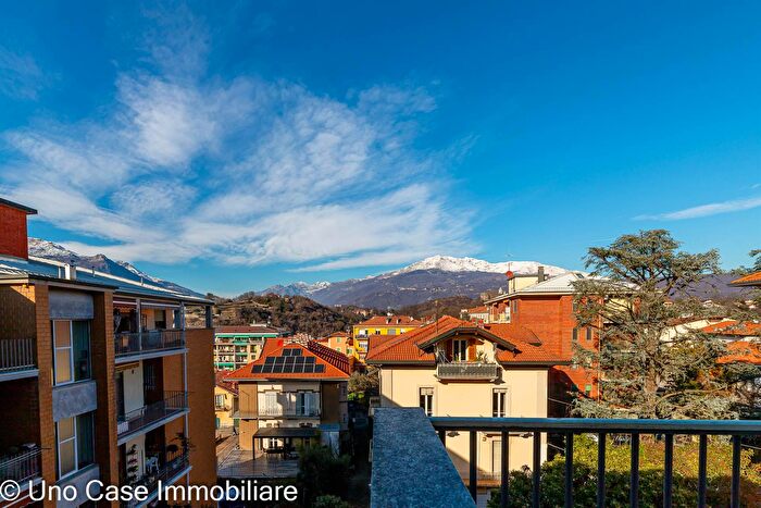 Appartamento quadrilocale in vendita in Via Monte Brogliero Ivrea, Ivrea
