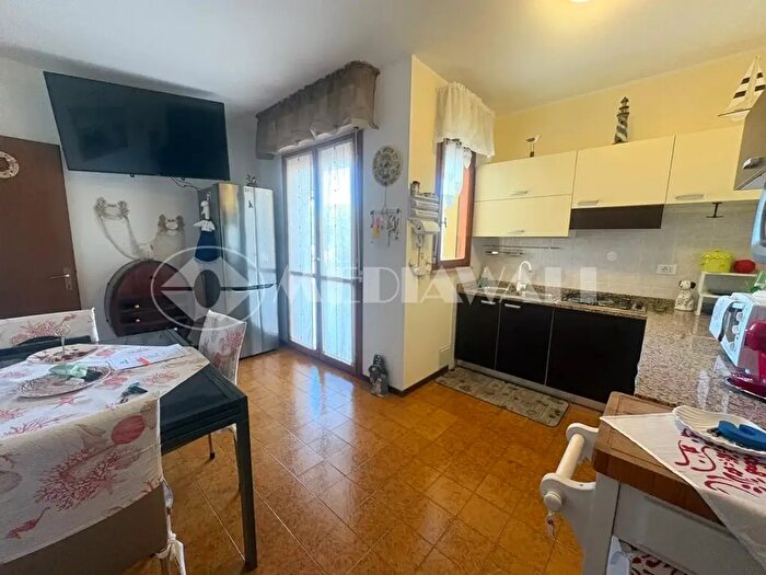 Appartamento trilocale in vendita in Via Meduna, San Michele Al Tagliamento