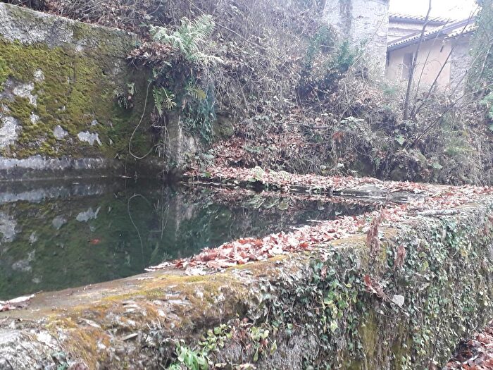 Casa con 6 locali in vendita in Fivizzano
