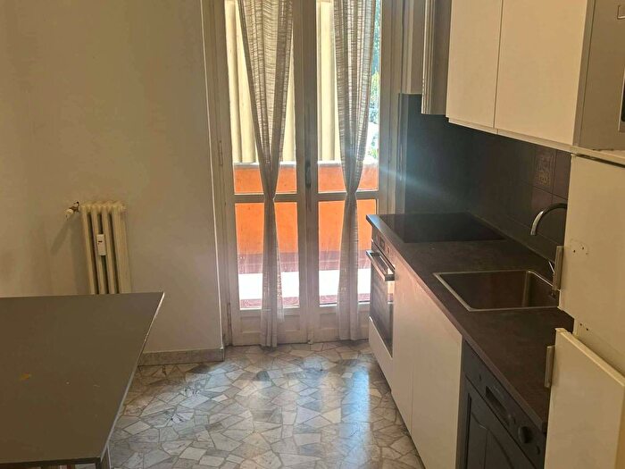 Appartamento con 5 locali in affitto in Lungo Dora Firenze, Aurora, Torino