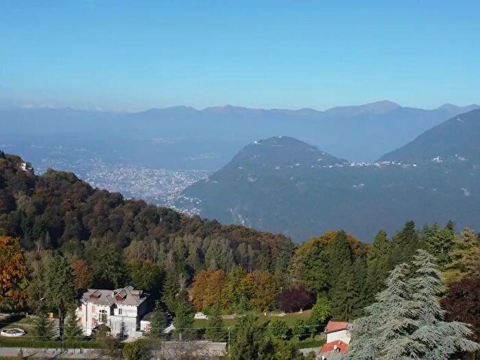 Casa quadrilocale in vendita in Località Caslé, Alta Valle Intelvi