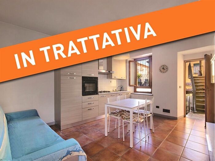 Appartamento bilocale in vendita in Via del Pozzo, Abbadia Lariana