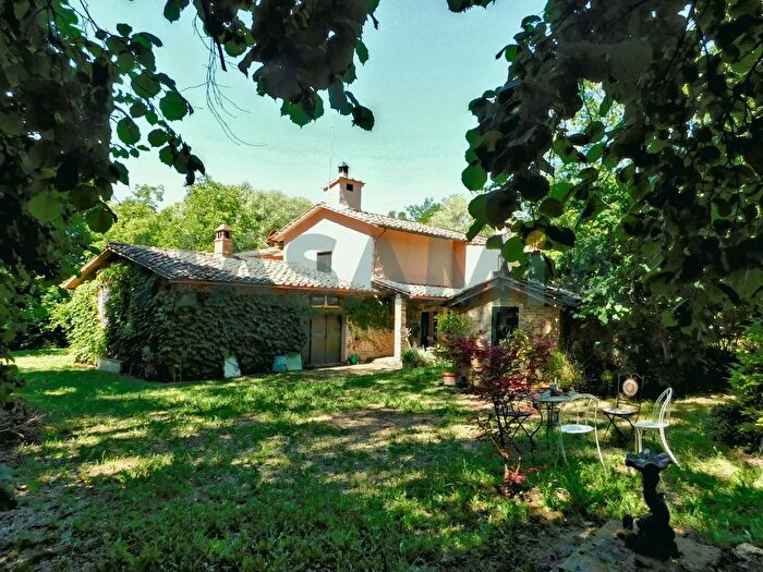 Casa con 15 locali in vendita in Località Frosini, Chiusdino