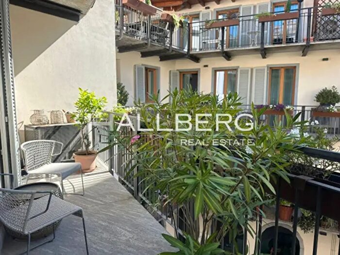 Appartamento quadrilocale in affitto in Via Gorani, Milano