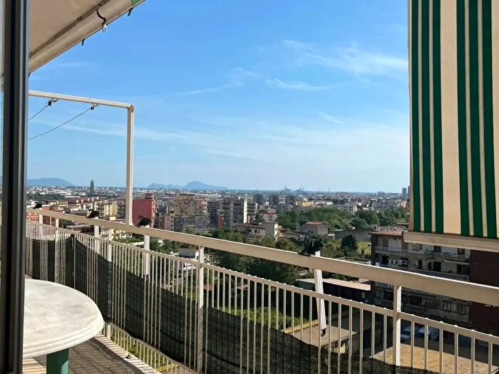 Appartamento trilocale in vendita in Via Detta Nuova Casoria, Casoria