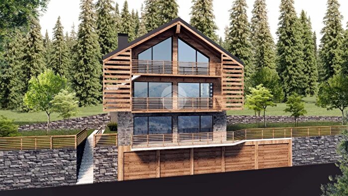 Appartamento trilocale in vendita in Via Gavero, Vione