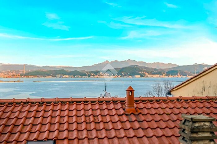 Appartamento trilocale in vendita in Via da Pozzo Giuseppe, La Spezia