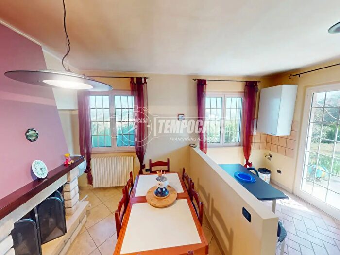 Appartamento quadrilocale in vendita in Sp, Moscufo