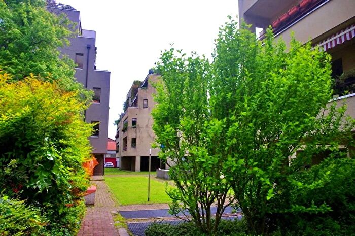 Appartamento trilocale in vendita in Zona San Michele Busto Arsizio, Busto Arsizio