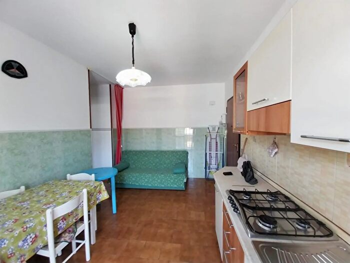 Appartamento trilocale in vendita in Santa Maria Del Cedro