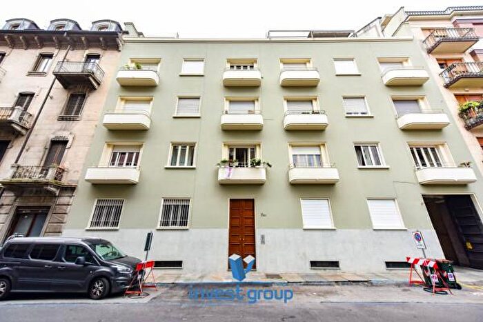 Appartamento bilocale in vendita in Via Vincenzo Monti, Torino