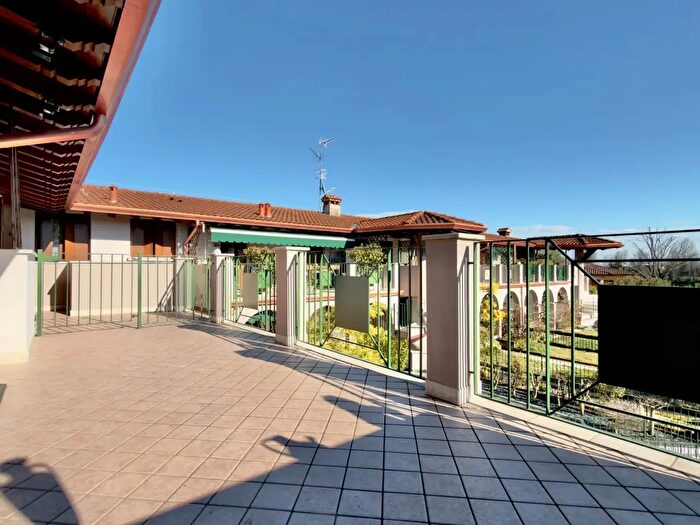 Appartamento bilocale in vendita in Via dei Ferrazzi, Mazzano