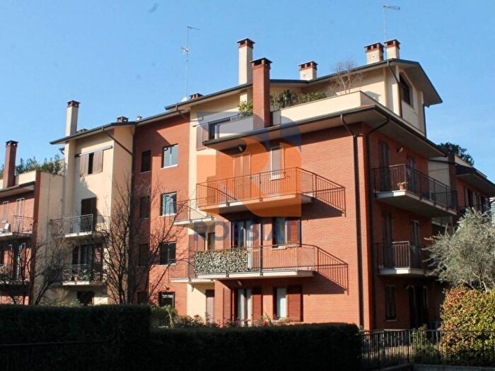 Appartamento monolocale in affitto in Via Flarer, Policlinico, Pavia