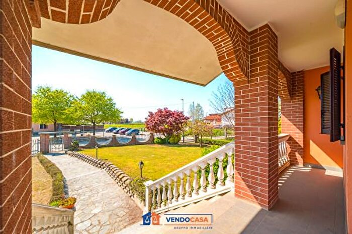 Case in Vendita e in Affitto - 3