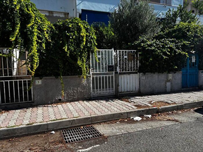 Appartamento bilocale in affitto in Via delle Rose, Squillace Lido, Squillace